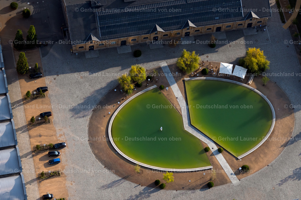 4040516 | LEIPZIG 14.09.2020 Wasserspiele- Brunnen an der Bundesstraße 2 im Ortsteil Südvorstadt in Leipzig im Bundesland Sachsen, Deutschland. // Water - fountain on Bundesstrasse 2 in the district Suedvorstadt in Leipzig in the state Saxony, Germany. Foto: Gerhard Launer