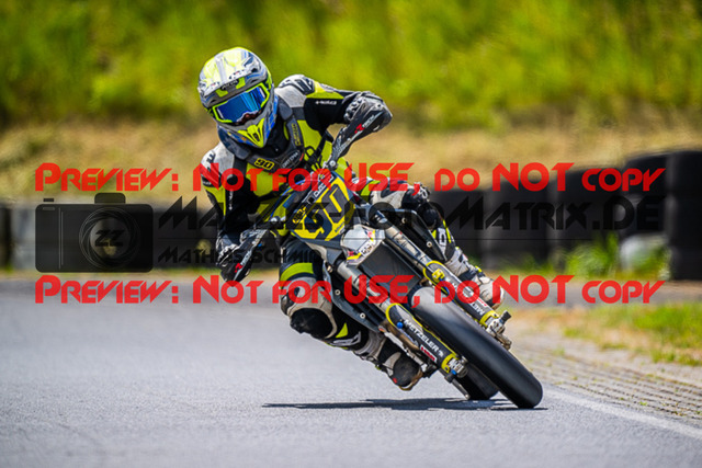 MaZZes_FotoMatrix_220528_1273 | Fotograf Mathias Schmid
Sportfotograf,
Eventfotograf,
Hochzeitsfotograf,
Portraitfotograf