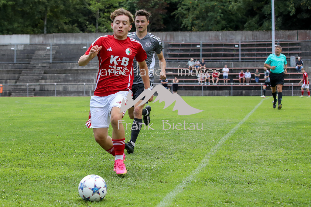 OE7A1244 | Ludwig Weinberger