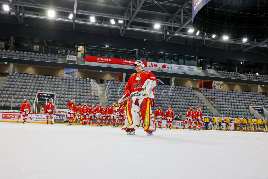 11162025-4634 | Sportbilder, Sportfotograf, Hochzeits- und Eventfotografin, Flugshows, Portraits und Tiershooting, Aviation, Downhill, Nationalleague, Swissleague, International