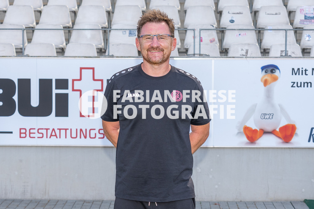 Rot-Weiss Essen; 3. Liga, Portraettermin 2026/2027, Foto: Eibner-Pressefoto/Fabian Friese | PAUL FREIER (Co-Trainer)Rot-Weiss Essen; 3. Liga, Portraettermin 2026/2027, Foto: Eibner-Pressefoto/Fabian Friese - Realisiert mit Pictrs.com