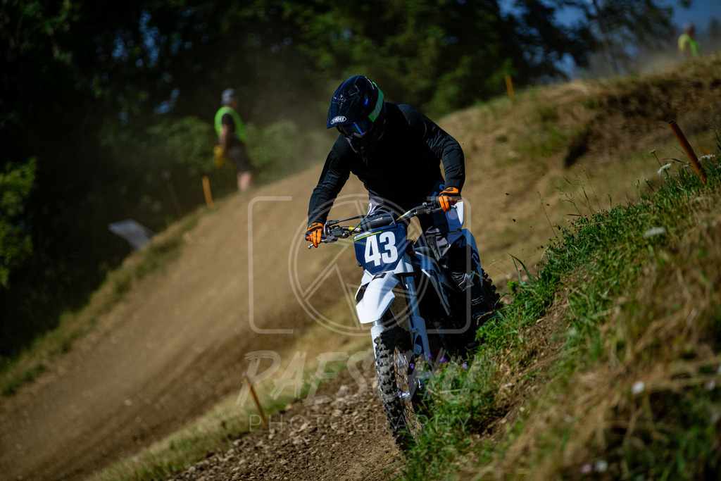 Se E+R (142) | Paeschuphoto Shop - Wer nicht sucht der auch nicht findet.Ob Motocrossbilder oder von einem besuchtem Spiel, Hauptsache Action. - Realisiert mit Pictrs.com