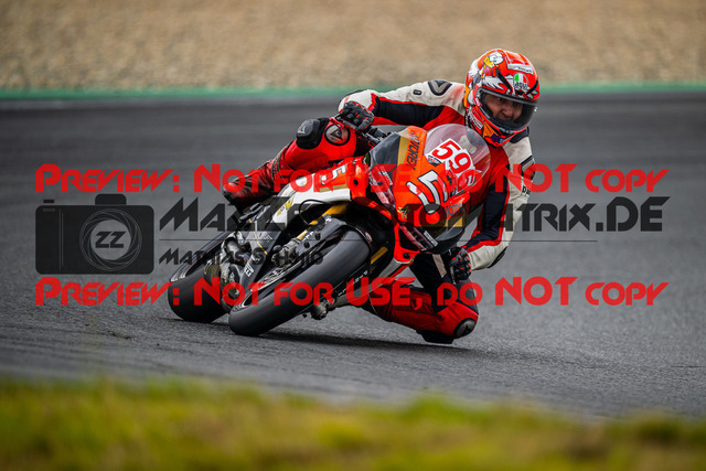 MaZZes_FotoMatrix_240724_6007705_6842 | ROT