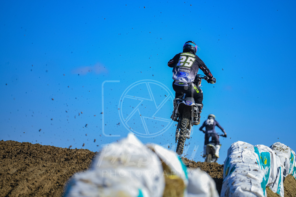 MX2 (128) | Paeschuphoto Shop - Wer nicht sucht der auch nicht findet.Ob Motocrossbilder oder von einem besuchtem Spiel, Hauptsache Action. - Realisiert mit Pictrs.com