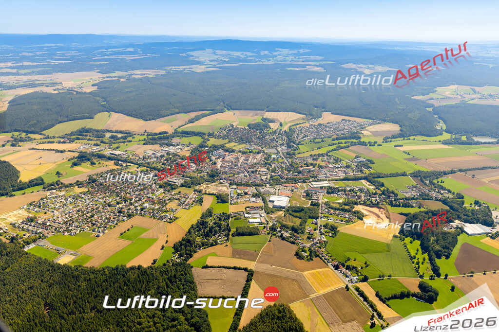 Das Luftbild zeigt :  Waldsassen - Die Luftaufnahme wurde 2023 vom UL-Flugzeug aus erstellt ( keine Drohne ) - Hochauflösende Luftaufnahme - Für grossformatige Ausdrucke geeignet. Die Geschenkidee !Mit Lizenz und Bildrechte bestellbar
