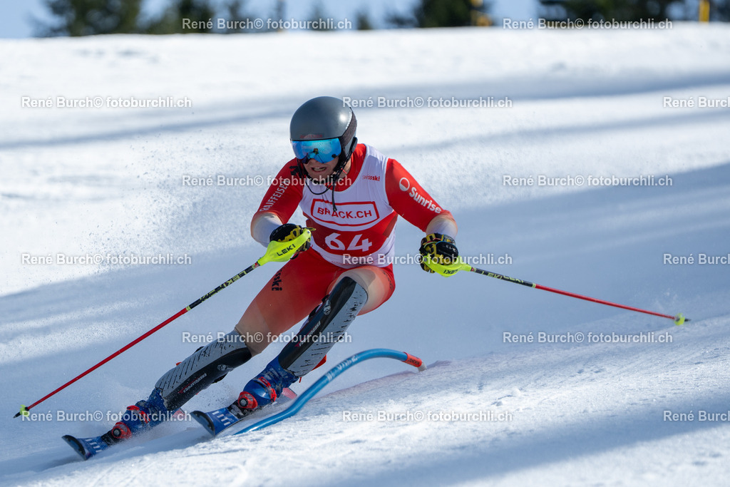 BUR03178 | René Burch leidenschaftlicher Fotograf aus Kerns in Obwalden.  Hier finden sie Sport, Landschaft und Natur Fotografie.
 - Realisiert mit Pictrs.com