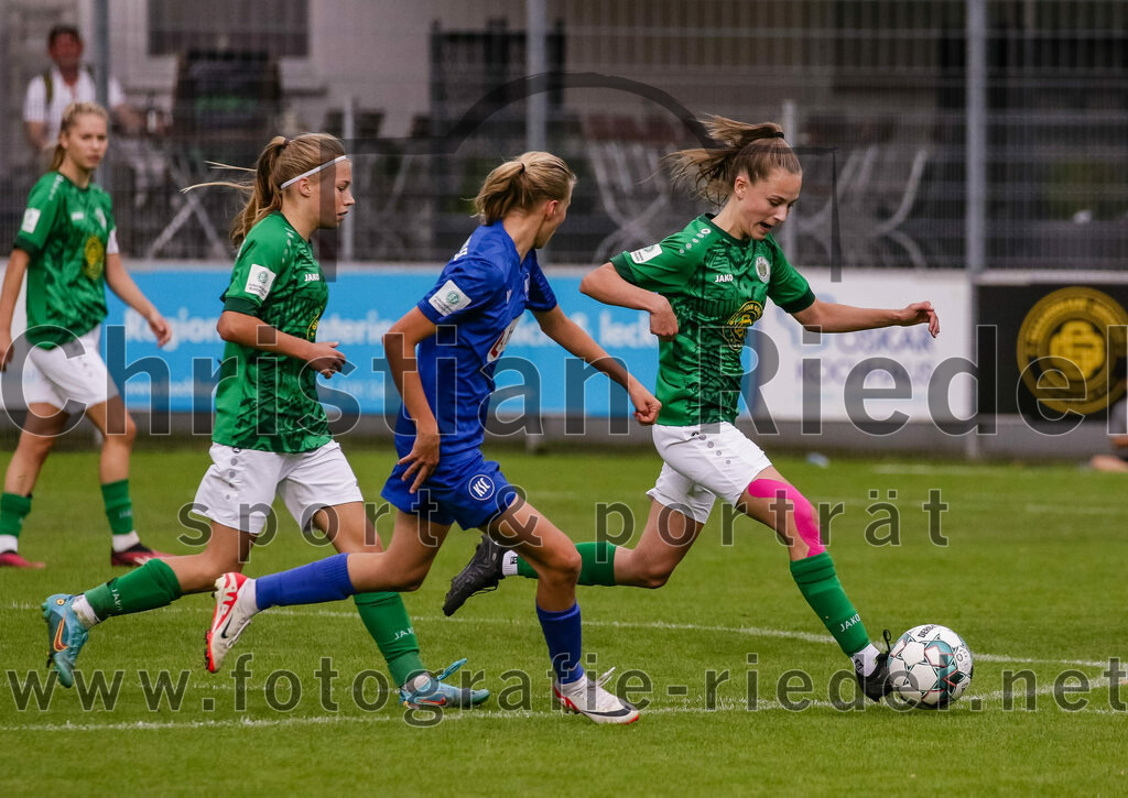 2023-10-07_083_FC_Forstern_gegen_Karlsruher_SC | Forstern, Deutschland, 07.10.2023:
Fußball, B-Juniorinnen-Bundesliga Süd 2023 / 2024, 4. Spieltag, FC Forstern gegen Karlsruher SC, Endergebnis: 1:1

Amelie Mayr (FC Forstern, #18)

Foto: Christian Riedel / fotografie-riedel.net