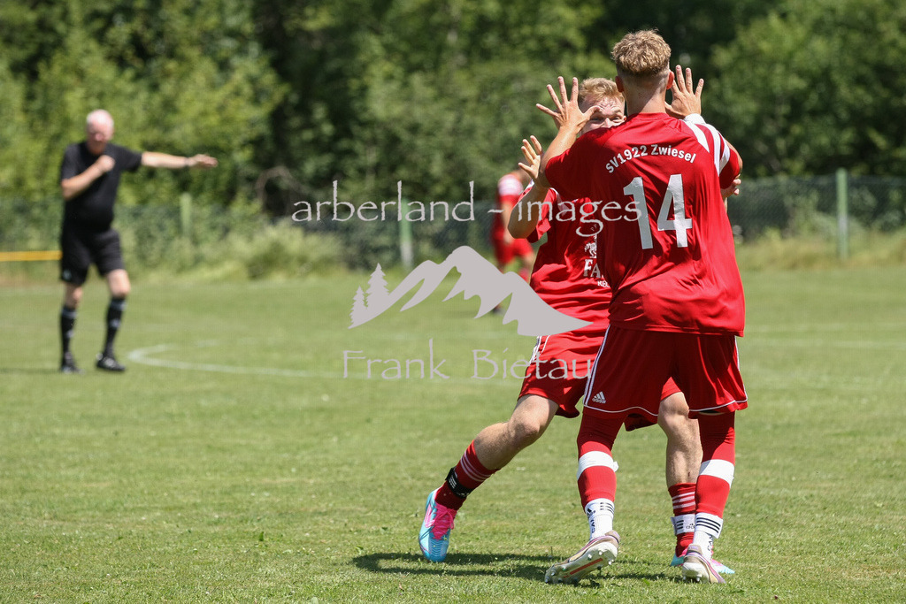 993T8297 | Medien- Sport- Entertainmentfotos