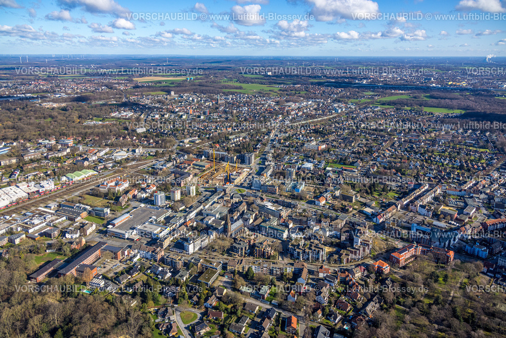 Herten230211002 | Luftbild, Baustelle mit Neubau Hertener Höfe, Kaiserstraße, Ortsansicht, City, Städtisches Gymnasium Herten, kath. Antoniuskirche, Rathaus, Herten, Ruhrgebiet, Nordrhein-Westfalen, Deutschland