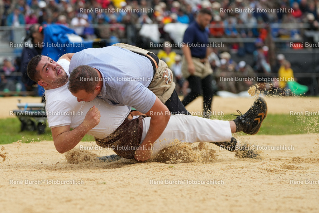 99 | René Burch leidenschaftlicher Fotograf aus Kerns in Obwalden.  Hier finden sie Sport, Landschaft und Natur Fotografie.
 - Realisiert mit Pictrs.com