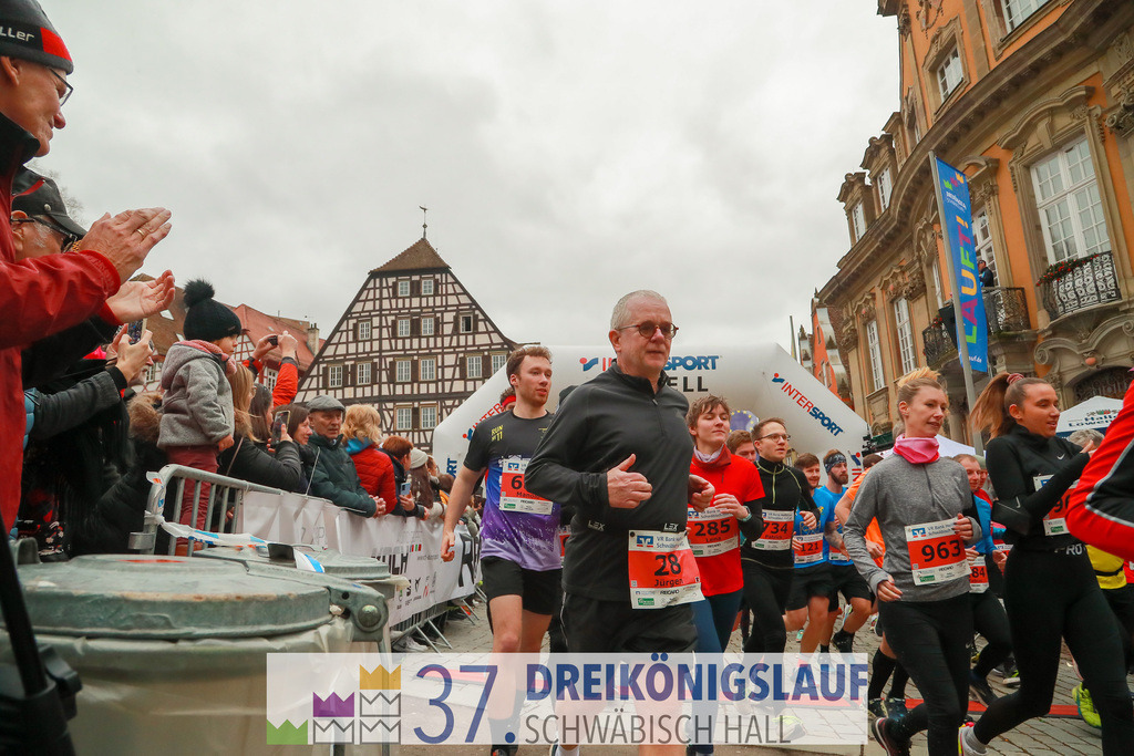 VR Bank Hauptlauf 10000m | 3 Koenigslauf 2023 - Realisiert mit Pictrs.com