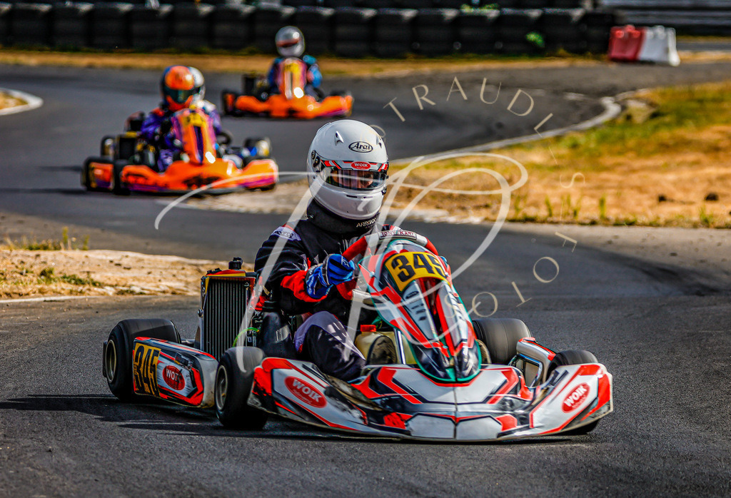 B48C8C3B-CF30-431E-A880-ACB286AC335B | traudl_s_fotos