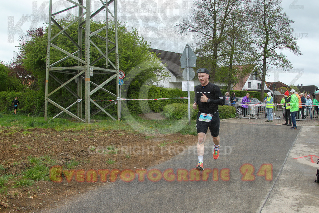 250413_1054_EV4_7204 | Sportfotografie im Rhein-Sieg Kreis, Köln, Bonn, NRW, Rheinland Pfalz, Hessen, etc. Unser Tätigkeitsfeld umfasst den Laufsport vom Volkslauf über den Marathon, Duathlon, Triathon bis zum Ultralauf wie Kölnpfad Ultra oder Schindertrail.