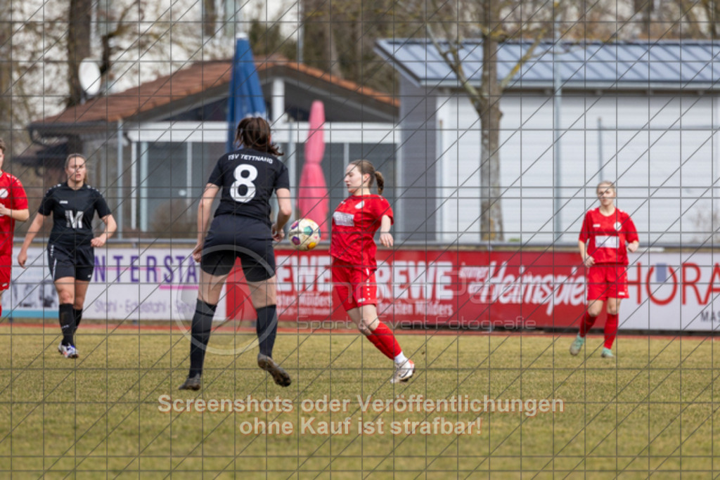 20250223_130859_0029 | #,1.FC Donzdorf (rot) vs. TSV Tettnang (schwarz), Fussball, Frauen-WFV-Pokal Achtelfinale, Saison 2024/2025, Rasenplatz Lautertal Stadion, Süßener Straße 16, 73072 Donzdorf, 23.02.2025 - 13:00 Uhr,Foto: PhotoPeet-Sportfotografie/Peter Harich