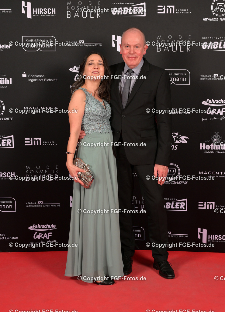 20240128-fge-fotos-0485 | Hofball der FGE am 28.01.2024 im Alten Stadttheater in Eichstätt. - Realisiert mit Pictrs.com