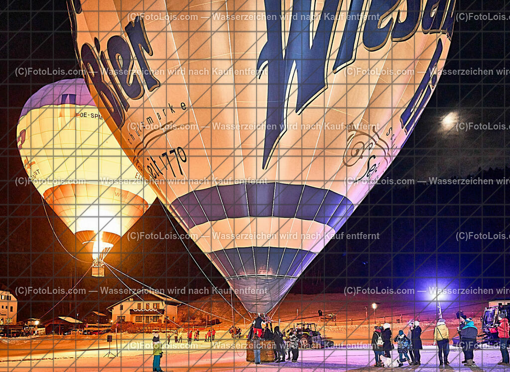 ALP8268_Nacht der Ballone_Fesselballonfahrten-Mondaufgang | (C)FotoLois.com, Alois Spandl. NACHT DER BALLONE im Weitental vor der Ötscherlift-Talstation, Ballonsportclub Ötscherland & Ötscher Tourismusverband, Do 28. Dez. 2023.