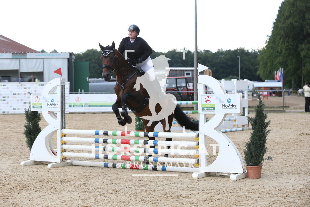 DL2Q5005 | Willkommen bei Brunnmayr - Design & Fotografie – Ihrem Spezialisten für Reitturniere und Pferdeveranstaltungen in Oberösterreich, Salzburg und Bayern! Seit über 17 Jahren sind wir leidenschaftlich dabei.