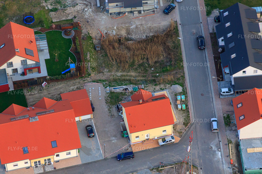 Luftbild: Forstlandallee in Jockgrim im Bundesland Rheinland-Pfalz in Deutschland. Foto: IMG_63407.jpg vom 28.03.2014 durch Werner Riehm/FLY-FOTO.de
