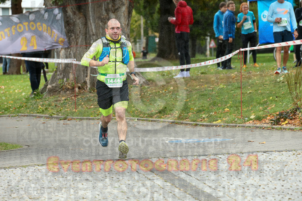 231015_1117_EX1_3704 | Sportfotografie im Rhein-Sieg Kreis, Köln, Bonn, NRW, Rheinland Pfalz, Hessen, etc. Unser Tätigkeitsfeld umfasst den Laufsport vom Volkslauf über den Marathon, Duathlon, Triathon bis zum Ultralauf wie Kölnpfad Ultra oder Schindertrail.