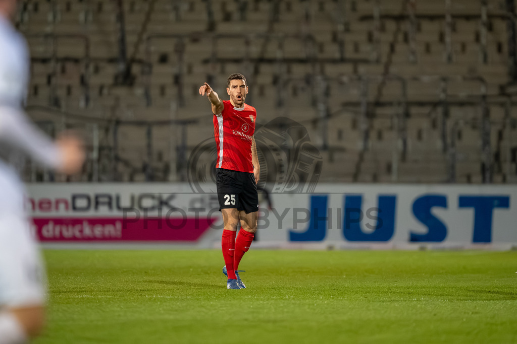 SG Sonnenhof Grossaspach vs. TSV Steinbach Haiger, Fussball, Regionalliga Suedwest, 25. Spieltag, 20.03.2026 | Arbnor Nuraj (SG Sonnenhof Großaspach, #25),SG Sonnenhof Grossaspach vs. TSV Steinbach Haiger, Fussball, Regionalliga Suedwest, 25. Spieltag, 20.03.2026Foto: photosbyphips/Philip Ziegler