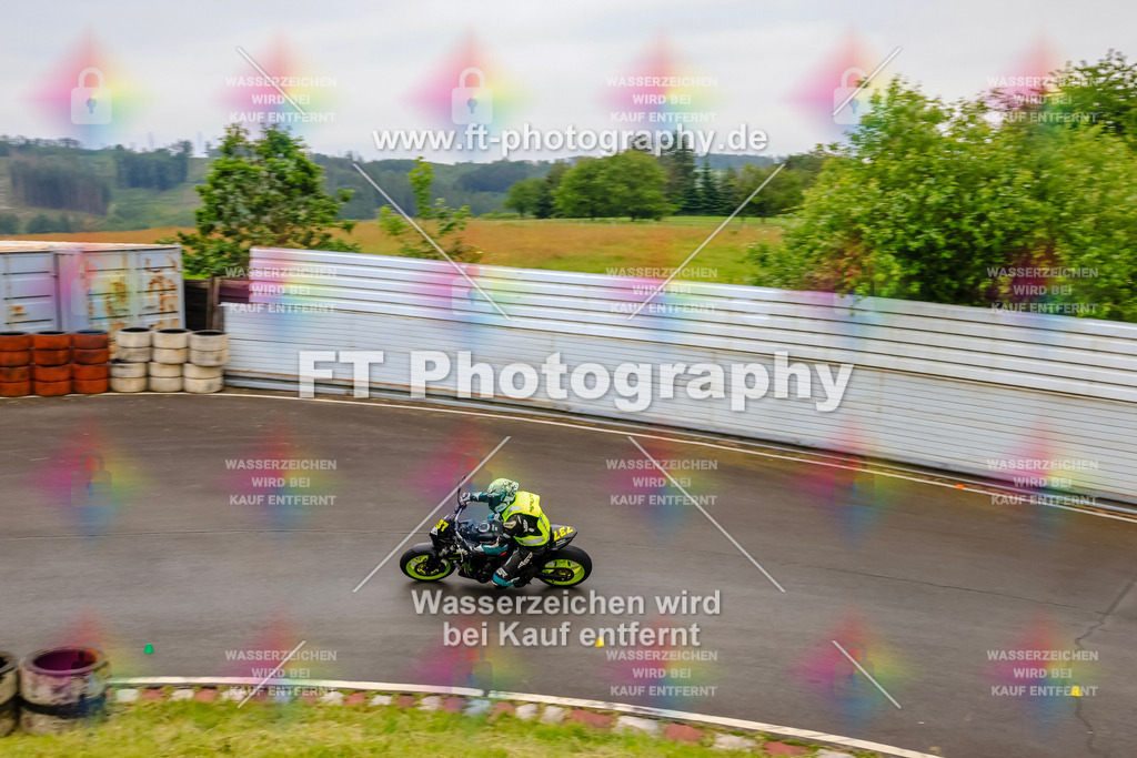 OBK-5871 | Hier findet Ihr Bilder von Touristenfahrten auf der Nürburgring Nordschleife oder von anderen Veranstaltungen die ich besucht habe. Viel Spass beim Durch Schauen 