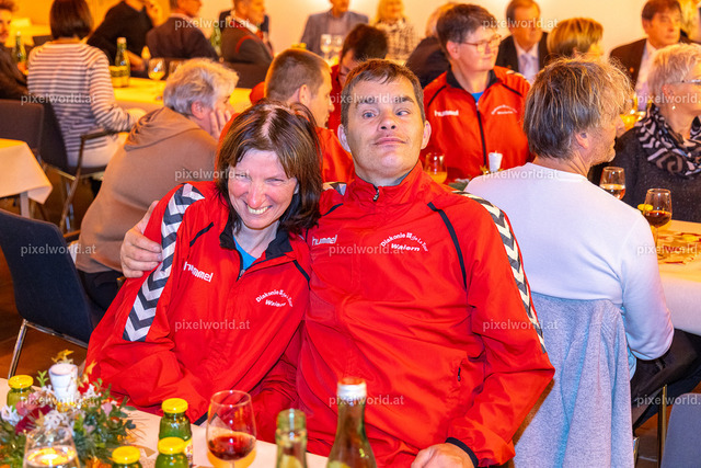 Licht ins Dunkel Gala - Urkundenverleihung | Bildershop von pixelworld.at - Realisiert mit Pictrs.com