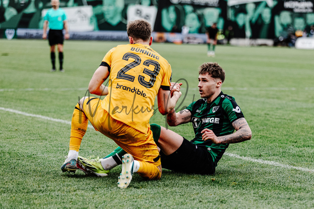 3. Liga, Saison 2023/24, 31. Spieltag: SC Preußen Münster - Dynamo Dresden | Münster, 30.03.2024: 3. Liga, 31. Spieltag, SC Preußen Münster gegen Dynamo Dresden im LVM-Preußenstadion in Münster. Foto: sportfotografie.ms | Markus Paletta - Realisiert mit Pictrs.com