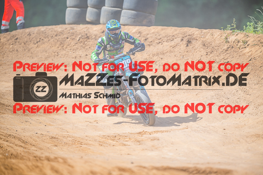 MaZZes_FotoMatrix_220529_6190 | Fotograf Mathias Schmid
Sportfotograf,
Eventfotograf,
Hochzeitsfotograf,
Portraitfotograf