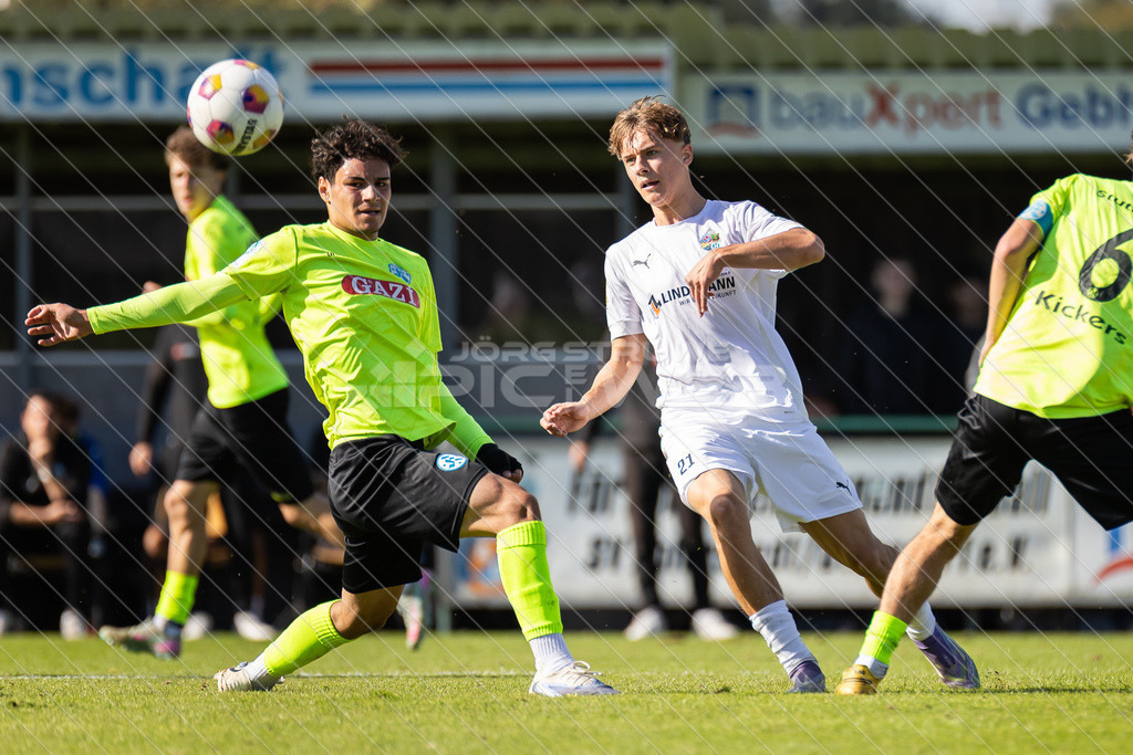 20251003_Picselweb-Fotografie_1R3_1083 | DFB Pokal 2. Runde, JFV A/O/B/H/H - SV Stuttgarter Kickers, Foto: Jörg Struwe - picselweb.de - Realisiert mit Pictrs.com