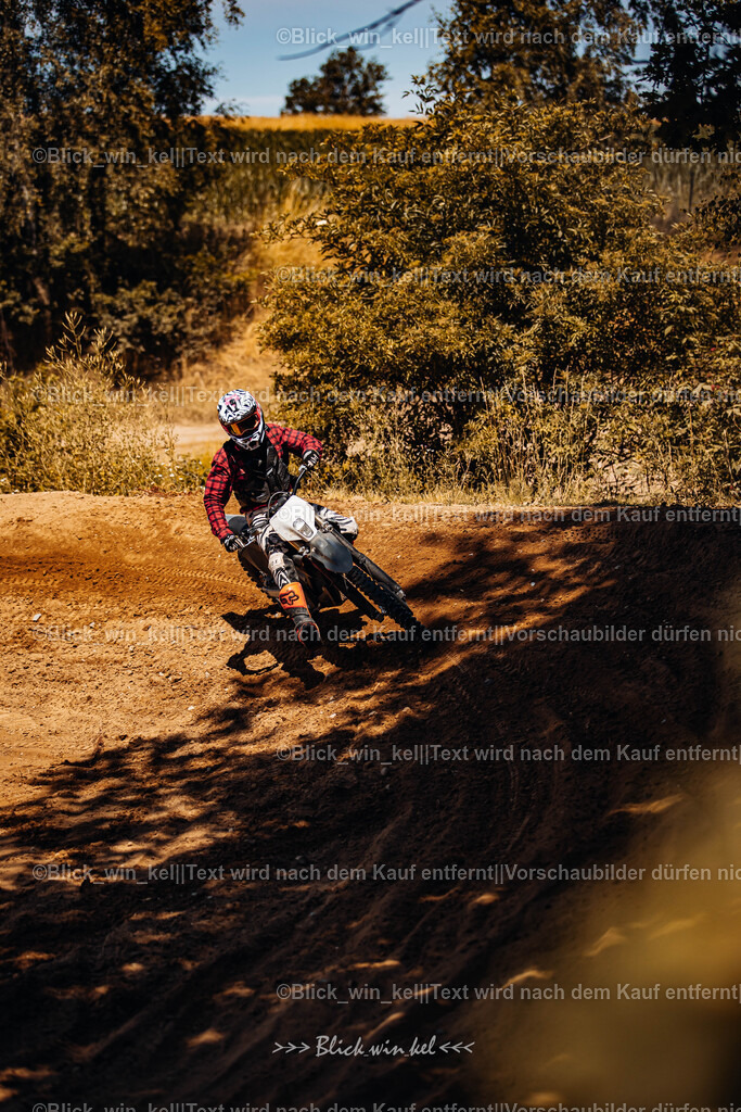 E68A1292 | blick_win_kel