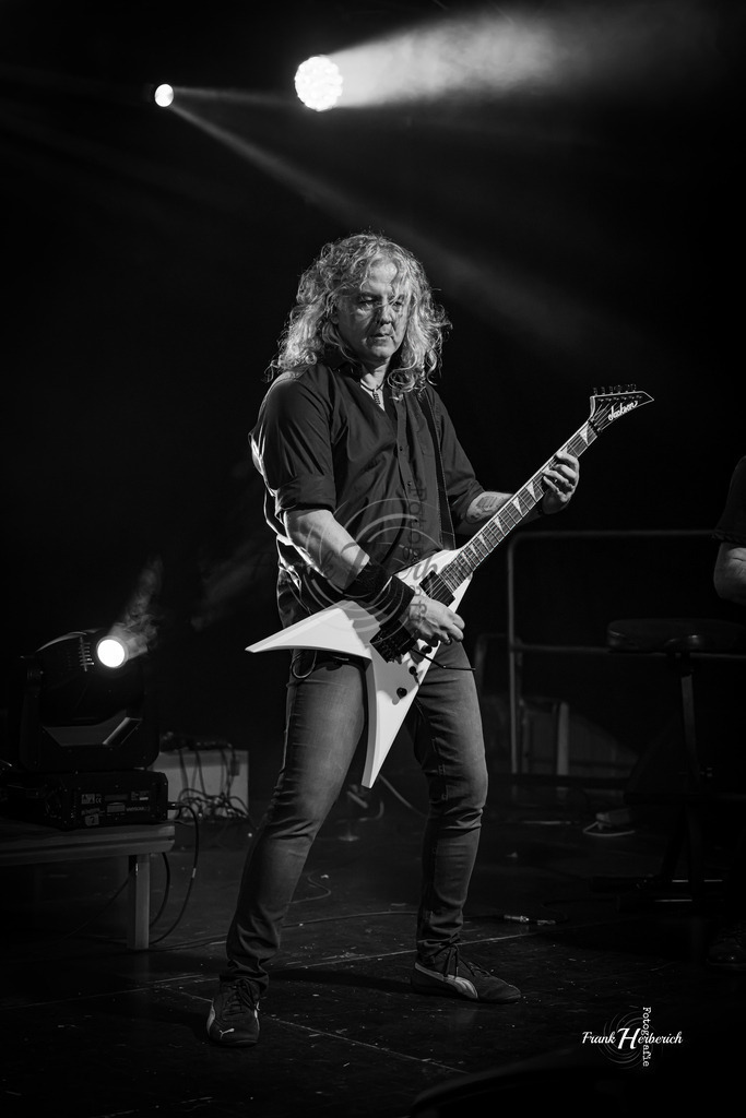 Legend | Legend , Meet the Heat in Höpfingen - Realisiert mit Pictrs.com