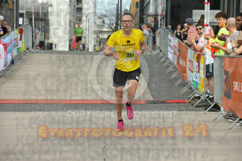 250920_1320_EX1_4092 | Sportfotografie im Rhein-Sieg Kreis, Köln, Bonn, NRW, Rheinland Pfalz, Hessen, etc. Unser Tätigkeitsfeld umfasst den Laufsport vom Volkslauf über den Marathon, Duathlon, Triathon bis zum Ultralauf wie Kölnpfad Ultra oder Schindertrail.