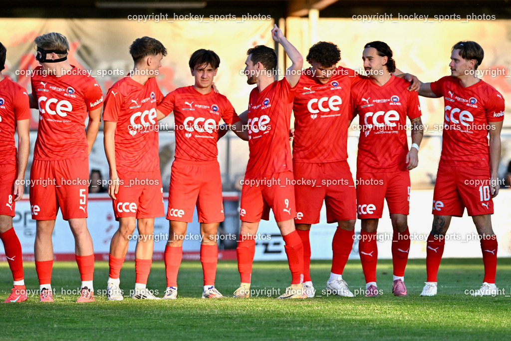 SAK vs. SC St. Veit | SC St. Veit Mannschaft, SAK vs. SC St. Veit, SAK vs. SC St. Veit am 19.09.2025 in Klagenfurt (Sportpark Welzenegg), Austria, (Photo by Bernd Stefan)