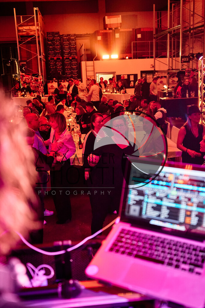 019_RC_OMEE_2025_08Sonstiges_DRH09393 | alexandershorti - Realisiert mit Pictrs.com