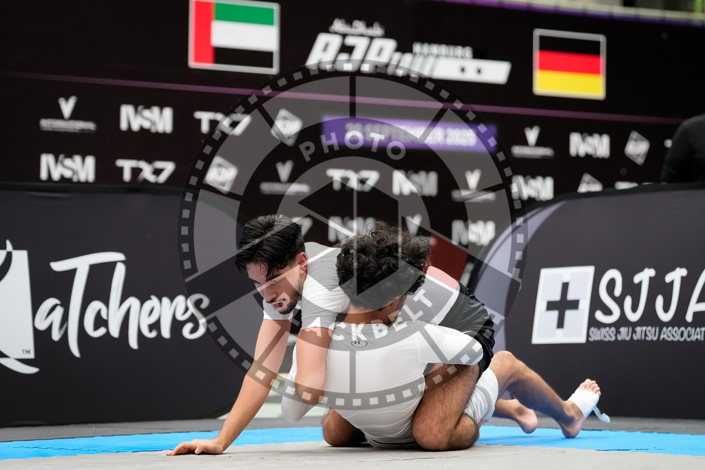 20250920PBB5378 | Athletes compete during the AJP Tour Hamburg International Jiu-Jitsu Championship, on September 20, 2025 in Hamburg, Germany. © Chiara Dazi / photoblackbelt