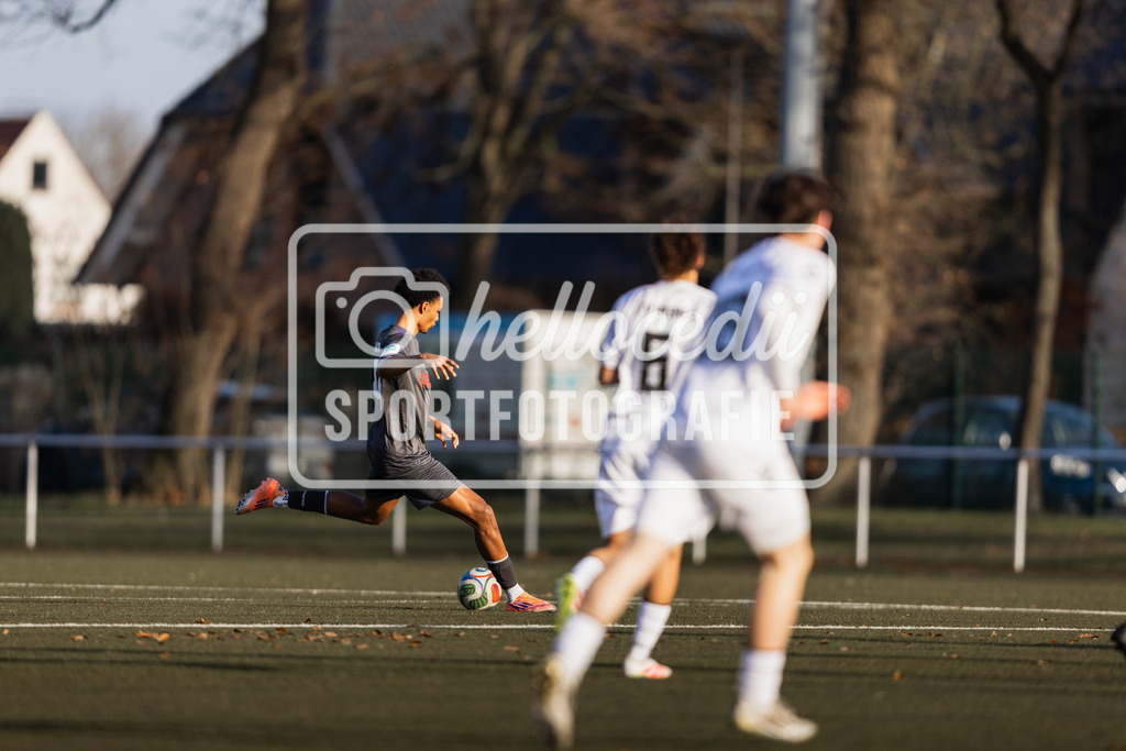 Fußball I Herren I Saison 2025-2026 I Freundschaftsspiel I VFL Osnabrück A-Junioren - JFV Bremen-077 | realhellocedii - Realisiert mit Pictrs.com