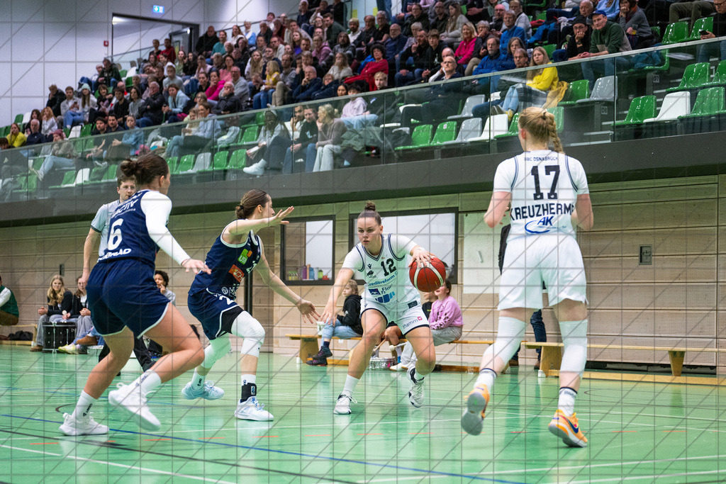 2. DBBL Nord 24/25 | 19.01.2025 | BBC OS vs. VfL VIACTIV-AstroLadies Bochum | 2. DBBL Nord 24/25 | 19.01.2025 | BBC OS vs. VfL VIACTIV-AstroLadies Bochum - - - - - CREDIT, www.bullenfotos.de, Martin König, Hörner Weg 40, D-49078 Osnabrück, +4917663732967, Nutzung und Weitergabe nur zu den vereinbarten Zwecken. Presseanfragen an Urheber. Alle Rechte beim Urheber. - - - - - - Realisiert mit Pictrs.com