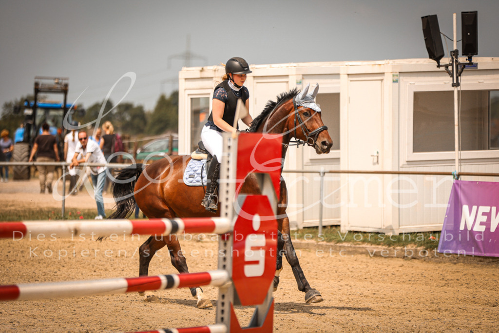 25.SaSpA00100 | Leoni Ertmer Photography - Realisiert mit Pictrs.com