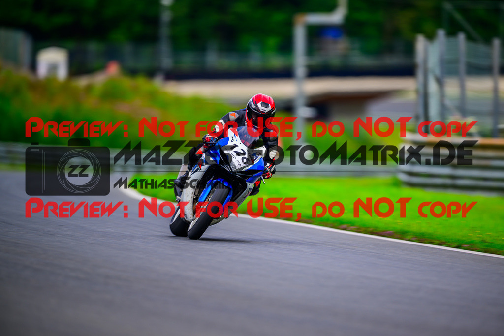 MaZZes_Fotomatrix_20250802_6007705_8762 | ROT