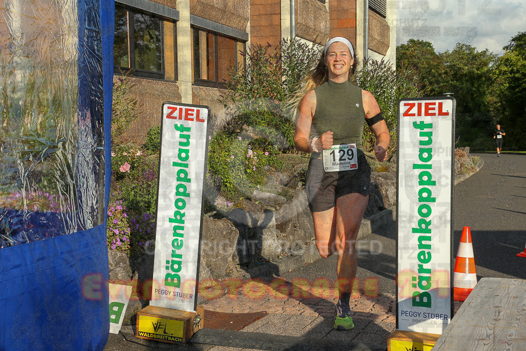 250801_1922_EX1_7755 | Sportfotografie im Rhein-Sieg Kreis, Köln, Bonn, NRW, Rheinland Pfalz, Hessen, etc. Unser Tätigkeitsfeld umfasst den Laufsport vom Volkslauf über den Marathon, Duathlon, Triathon bis zum Ultralauf wie Kölnpfad Ultra oder Schindertrail.