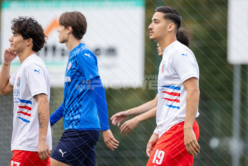 20251004_Picselweb-Fotografie_1R3_3068_web | Bezirkspokal Viertelfinale, SV Ahlerstedt/Ottendorf - SV Drochtersen/Assel II, Ergebnis 0:3. Foto: Jörg Struwe - picselweb.de - Realisiert mit Pictrs.com