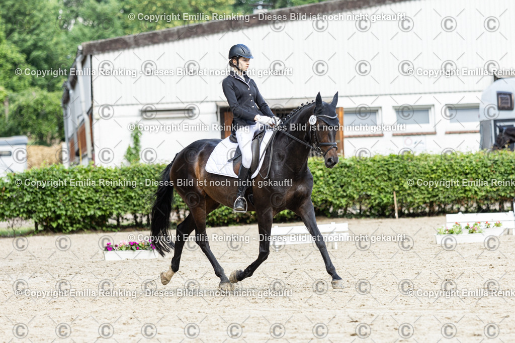 CL5A6045-2 | Emilia Reinking Fotografie - Realisiert mit Pictrs.com