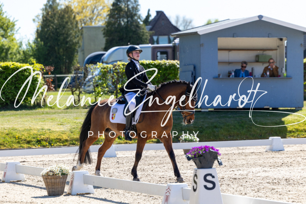 7I8A1950 | melanie-engelhardt-photography - Realisiert mit Pictrs.com