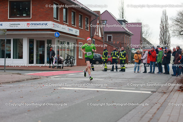 AMLA2921 | Bildershop "Sportfotograf-Oldenburg" mit Fotos von Sportevents in Oldenburg und Umzu. - Realisiert mit Pictrs.com