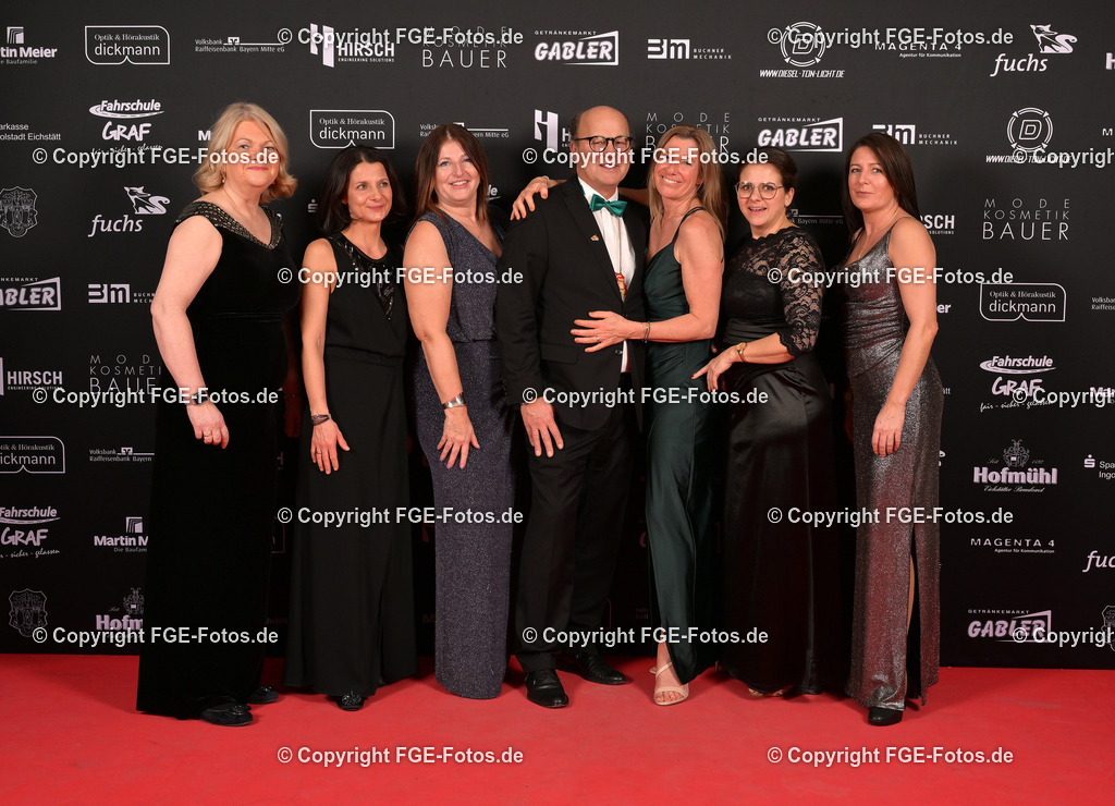 20240128-fge-fotos-0407 | Hofball der FGE am 28.01.2024 im Alten Stadttheater in Eichstätt. - Realisiert mit Pictrs.com