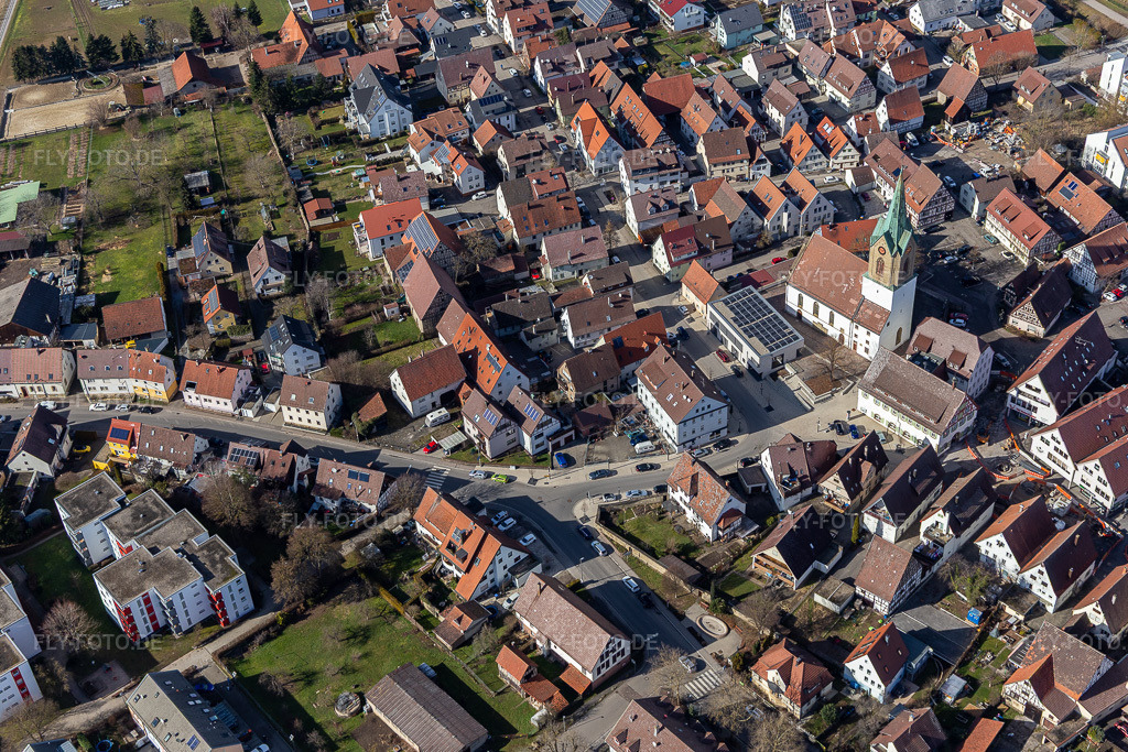 Luftbild: Petruskirche in Renningen im Bundesland Baden-Württemberg in Deutschland. Foto: IMG_125070.jpg vom 20.02.2021 durch Werner Riehm/FLY-FOTO.deEvangelische Kirchengemeinde Renningen