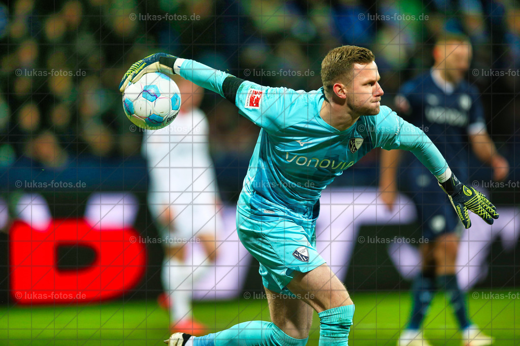 22. Dezember 2024 | VfL Bochum – FC Heidenheim | Zum Jahresabschluss gelang dem VfL Bochum der erste Saisonsieg. Das Duell mit Heidenheim wurde 2:0 gewonnen - Realisiert mit Pictrs.com