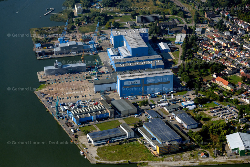 4061067 | WOLGAST 08.09.2021 Werftgelände der Peenewerft in Wolgast im Bundesland Mecklenburg-Vorpommern, Deutschland. // Shipyard - site of the Peenewerft in Wolgast in the state Mecklenburg - Western Pomerania, Germany. Foto: Gerhard Launer