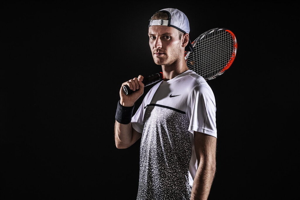 Arkadius_Artist_015 | Mein Name ist Arkadius. Ich fotografiere Ihre Hochzeit in Frankfurt und im Umkreis von 200 km. Als Fotograf bin ich noch bekannt im Bereich Business- und Modefotografie.