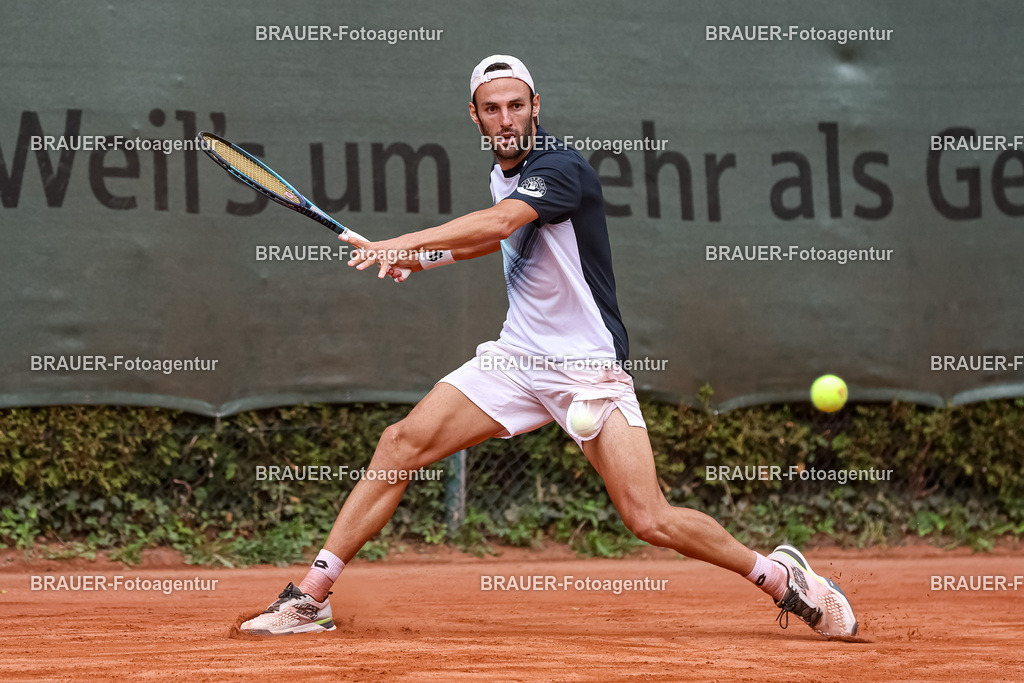 HTC Blau-Weiß Krefeld - LTTC Rot-Weiß Berlin  | Krefeld, Deutschland 21.07.2023, Stefano Travaglia (HTC Blau-Weiß Krefeld) gegen Timo Stadder (LTTC Rot-Weiss Berlin) ,

bei der 2. Tennis Bundesliga Nord Begegnung zwischen HTC Blau-Weiß Krefeld und LTTC Rot-Weiß Berlin am 21.07.2023 in Krefeld.

(Foto: BRAUER-Fotoagentur)
 
